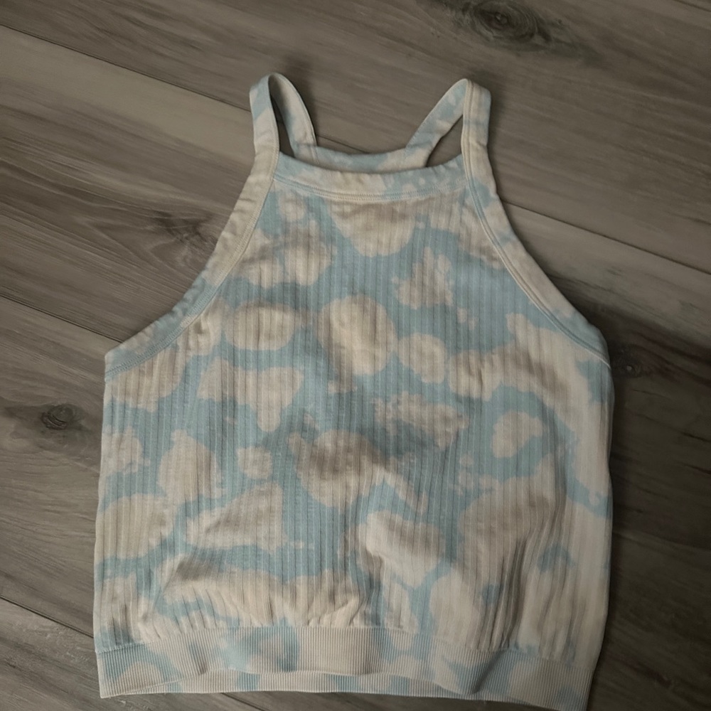 Fabletics Maddie Ziegler Clouds Racerback
Tank Top Knit Stretch Blue XS